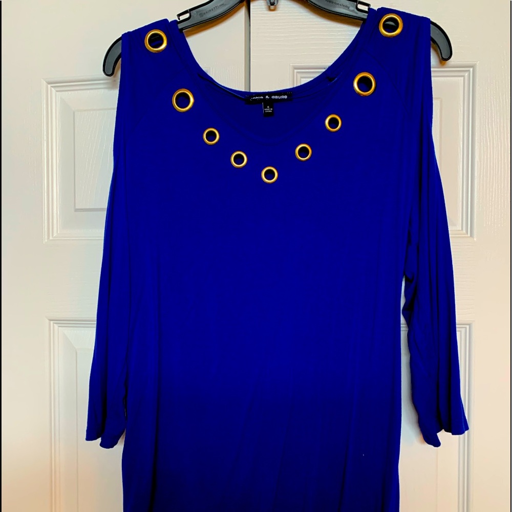 Cold shoulder style blouse